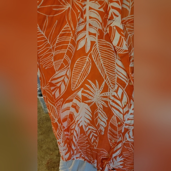 Old Navy Peach & White Tropical Hawaiian Design Button Up & Tie at Waist XXL Top - Picture 4 of 7